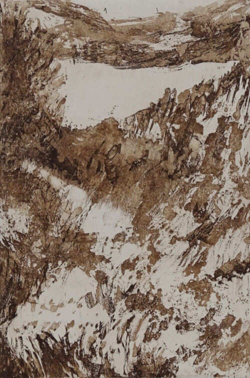 Lac, aquatinte au sucre sur cuivre représentant un lac derrière une ravine, monotype ocre jaune _Corinne Leforestier
