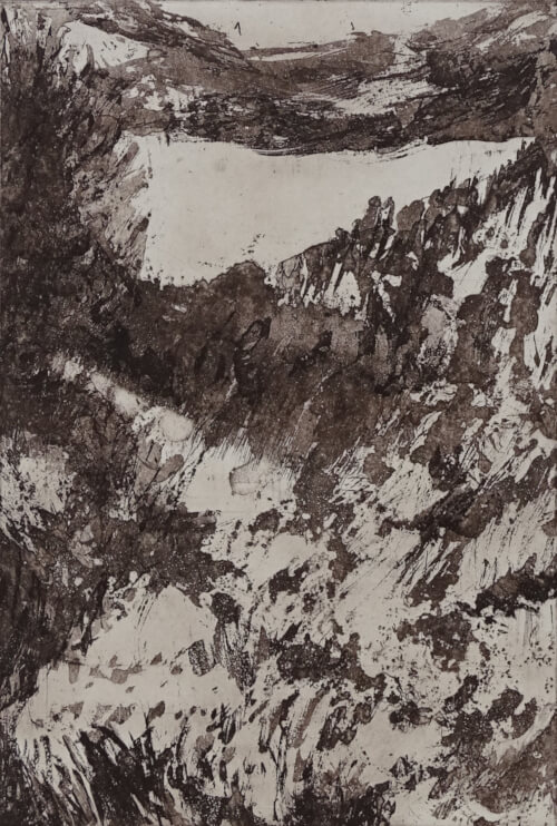 Lac, aquatinte au sucre sur cuivre représentant un lac derrière une ravine, monotype sépia _Corinne Leforestier